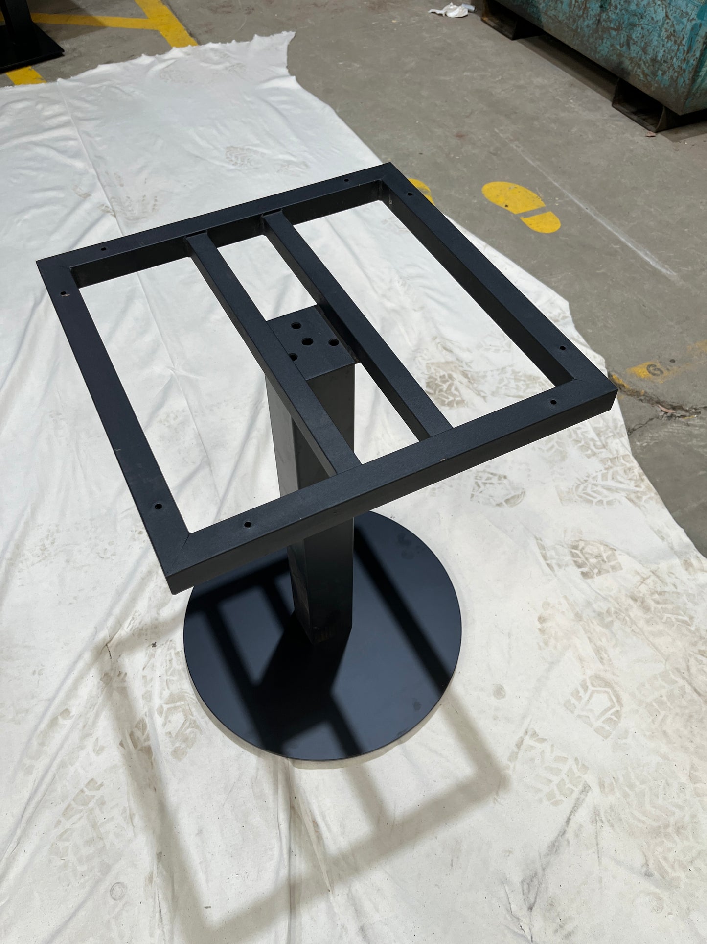 Black Steel Round Base Square Stand Table Leg